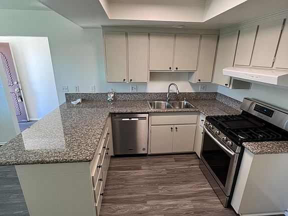 3rd image of 7301 Toulouse Dr #3