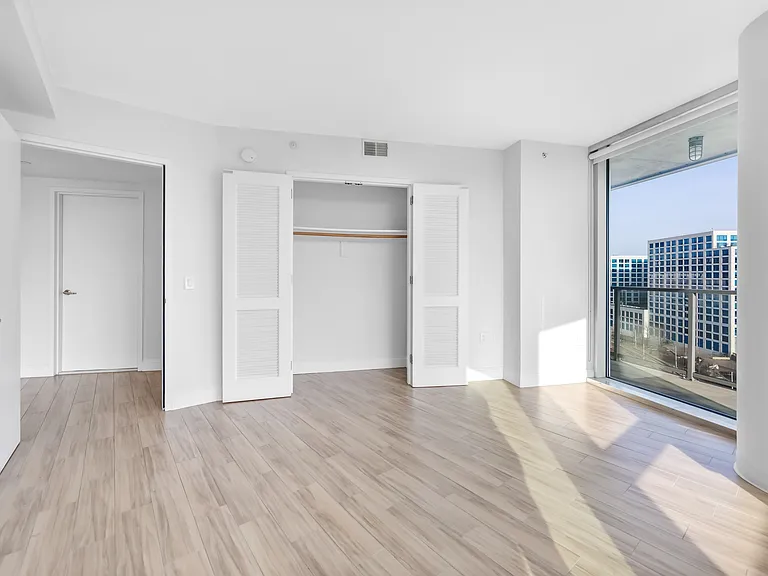 1701 Park Ave #1012 — Photo 11