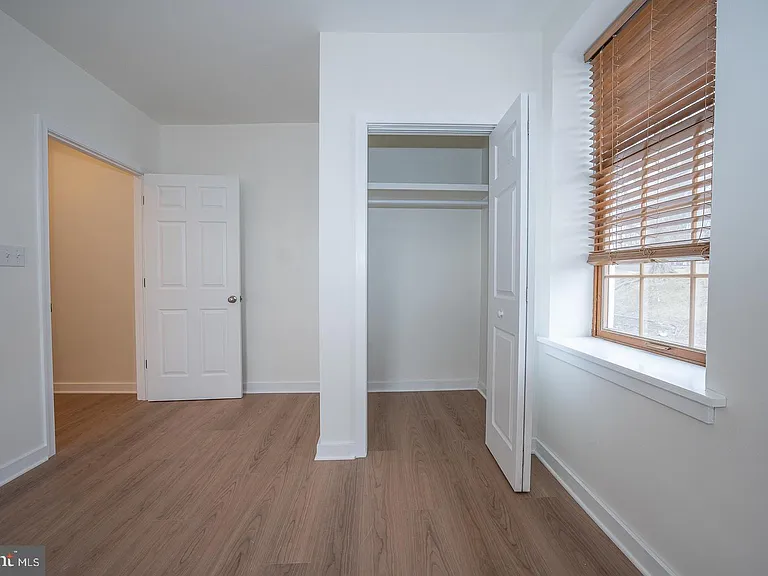 42 N Waterloo Rd #38 — Photo 22