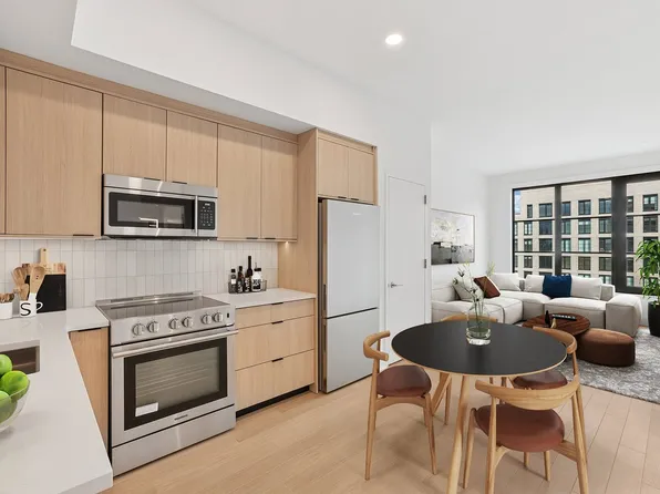 499 President Street image 1 of 28