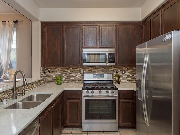 3rd image of 1133 Brighton View Cir