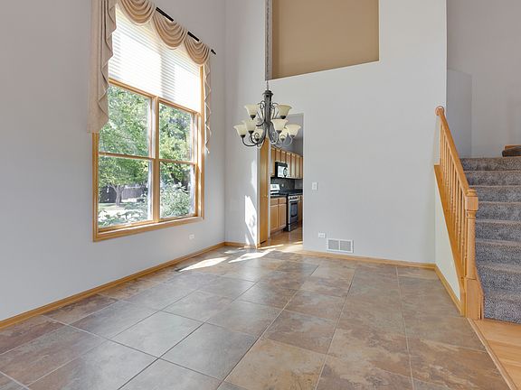 2nd image of 6516 Fairfax Ct