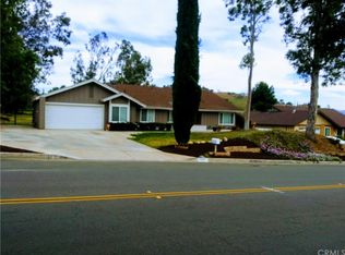 7570 Lakeside Dr, Jurupa Valley, CA 92509