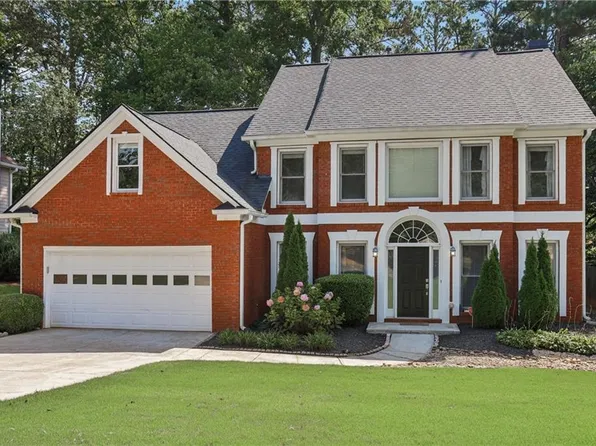 3186 Sail Winds Dr NW, Acworth, GA 30101