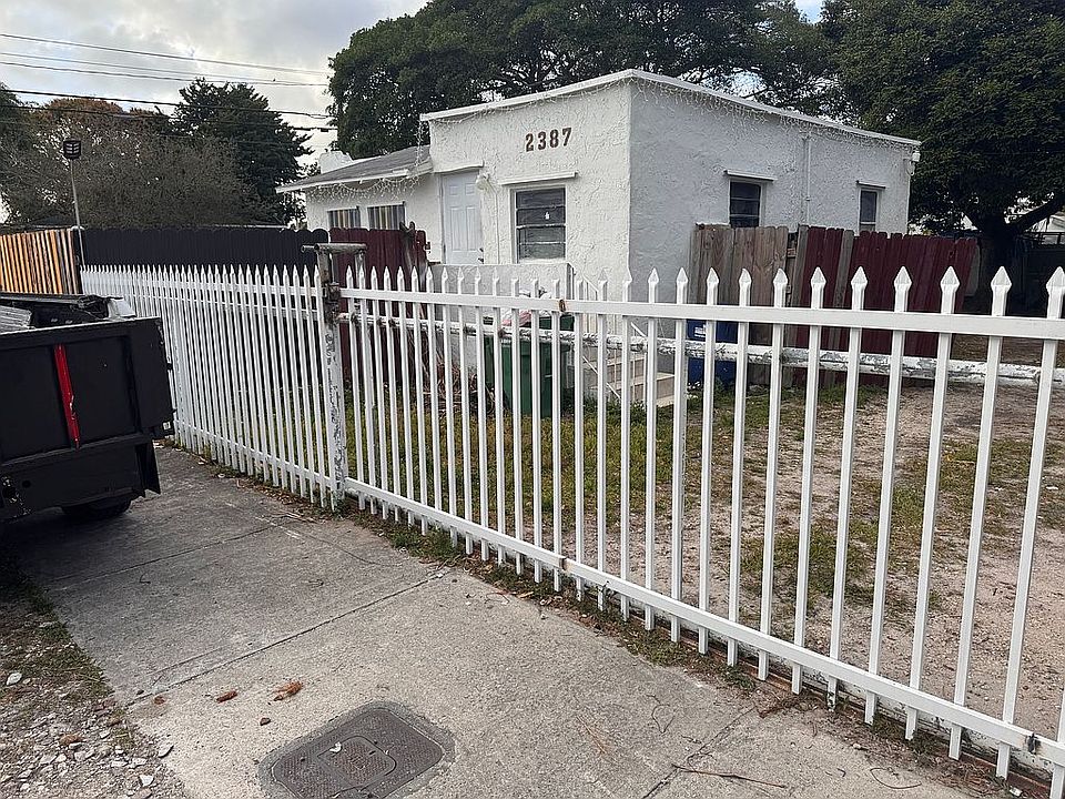 1st image of 2387 NW 57th St