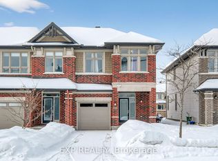 529 Rowers Way, Ottawa, ON K1X0C6