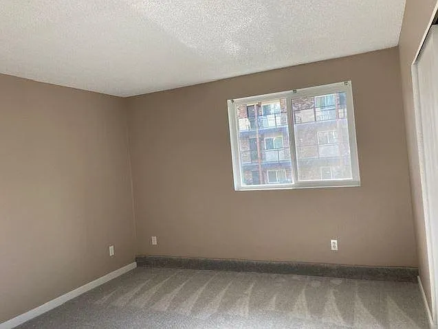 2 bed, 725 sqft, $2,250 — Photo 2