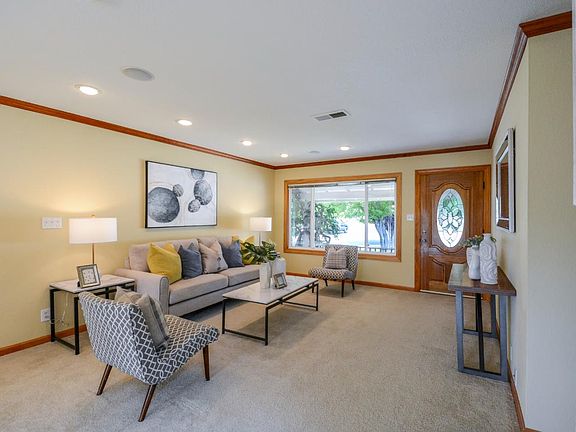 5th image of 2405 Neville Ave