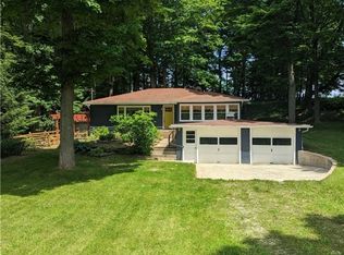 9045 State Route 305, Garrettsville, OH 44231