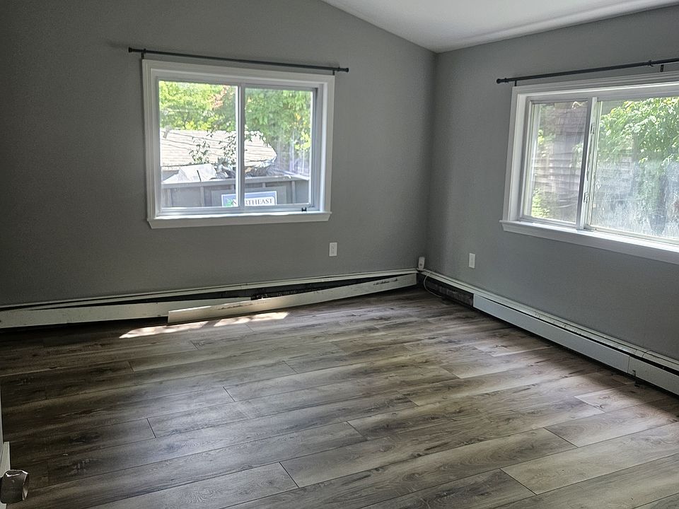 1st image of 14 Hillside St #10549877