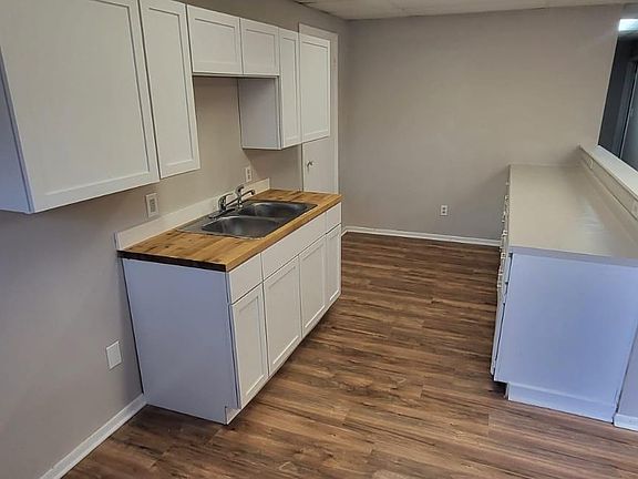 3rd image of 1336 Ashland Ave #1