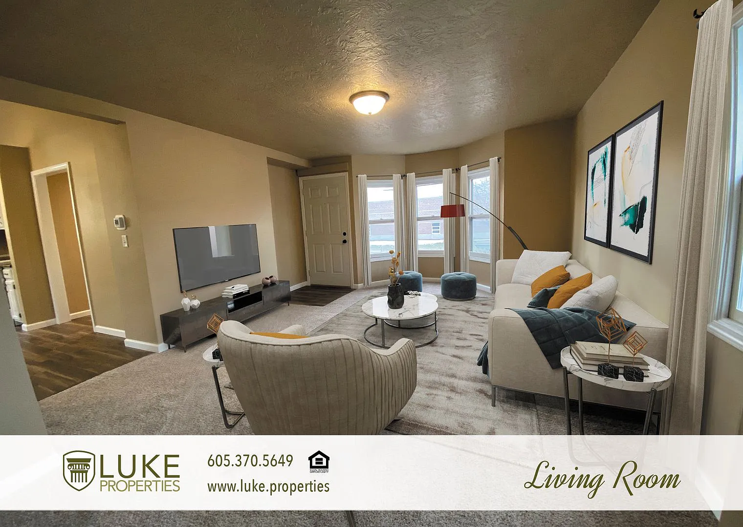 Updated home in downtown Sioux Falls — Photo 2