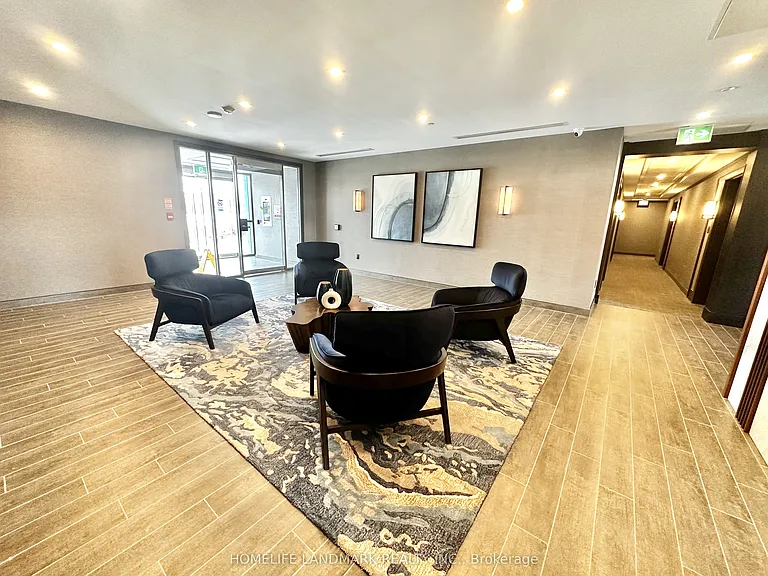 460 Dundas St E #1009 — Photo 21