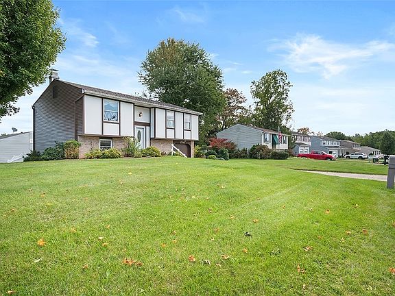 3rd image of 1791 Renee Dr