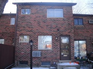 1S169 Dillon Ln, Villa Park, IL 60181