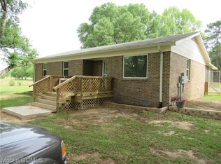 4000 Whirlwind Ln, Chunchula, AL 36521