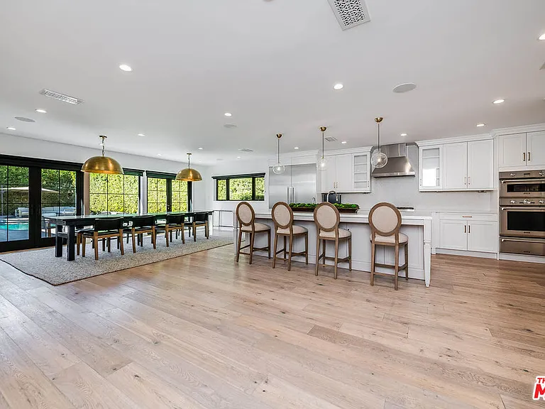 4239 W McFarlane Ave — Photo 12