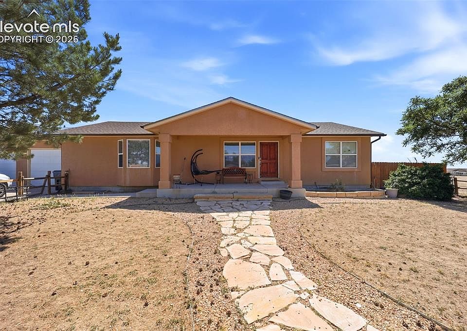 1st image of 1286 N Ladonia Dr