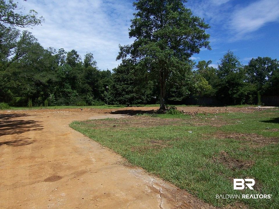 2nd image of 20081 County Road 13