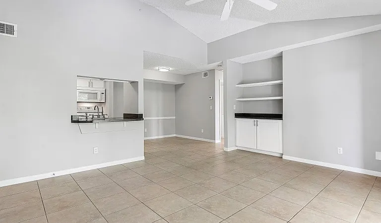 Cortland Pembroke Pines — Photo 43