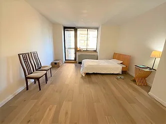 250 East 40th Street, #26C