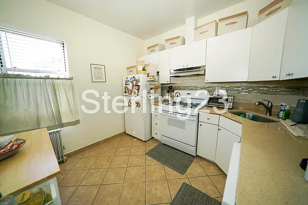 Rented by Sterling Realty Solution Inc | media 16