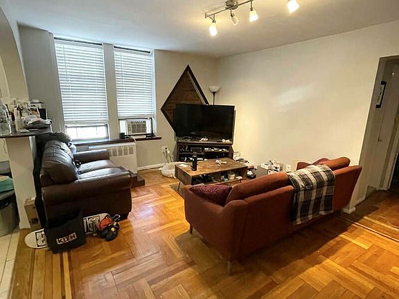 5th image of 585 E 21st St #2BI