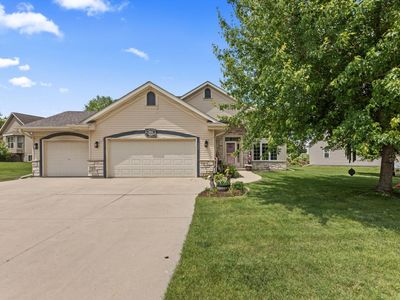 104 Chapel Hill DRIVE, Johnson Creek, WI, 53038