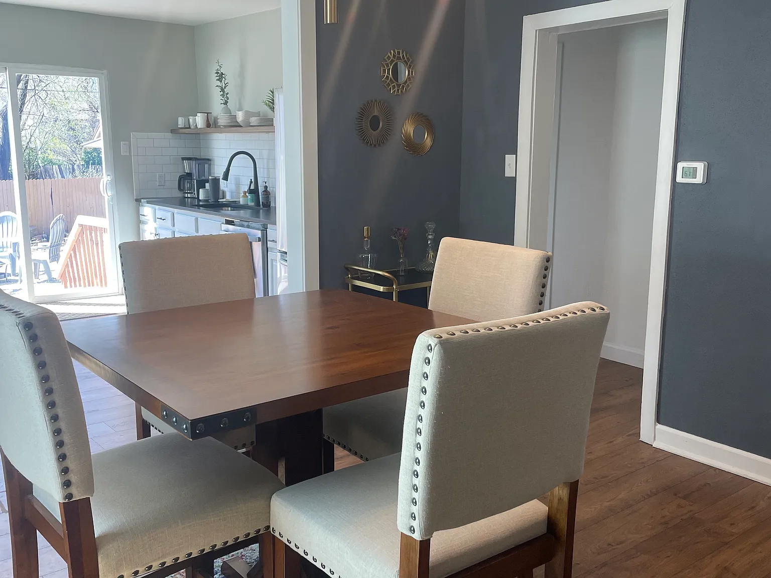 523 E Cache La Poudre St — Photo 2