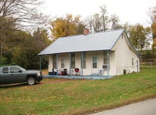 202 Main St, Elizabethtown, IL 62931