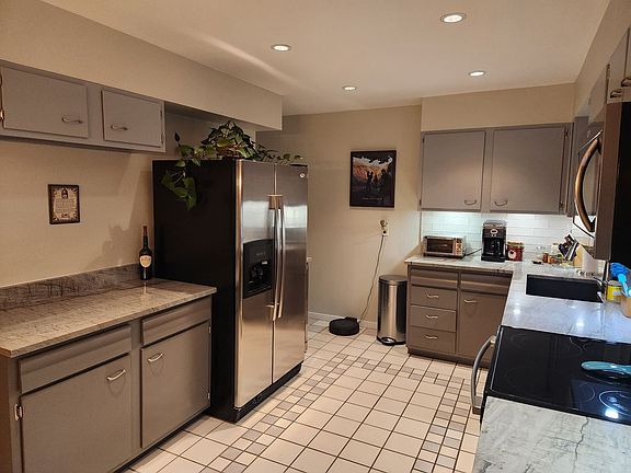 3rd image of 12078 W Virginia Dr