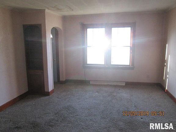 2nd image of 424 3rd Ave