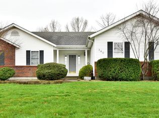 340 Villa Duschene Dr, Warrenton, MO 63383