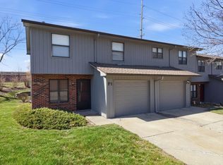 2801 W Broadway APT P1, Columbia, MO 65203