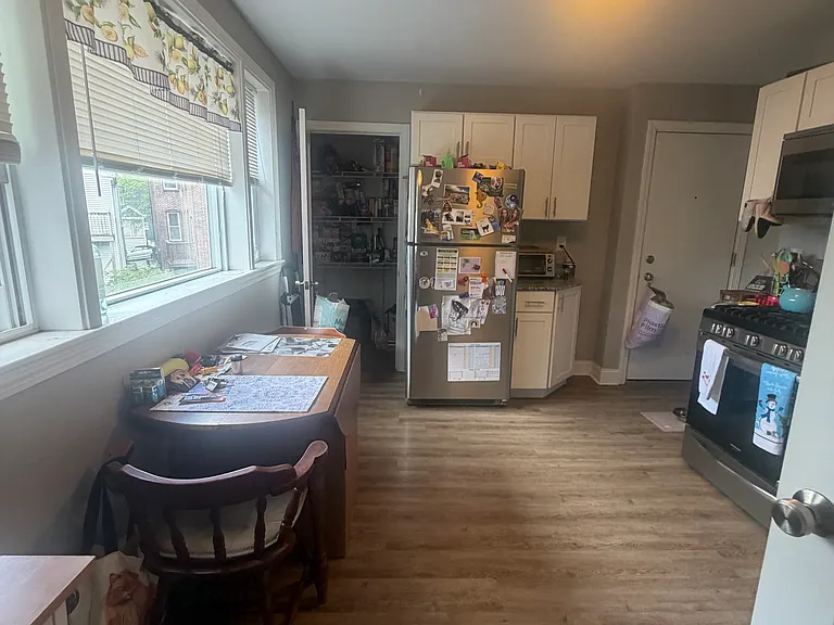 16 Crescent St #2 — Photo 8