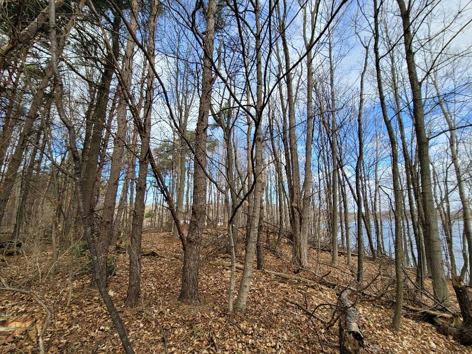 1st image of Apple Ln Lot 6