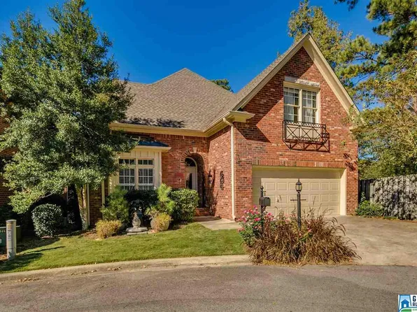1551 Creekstone Cir, Birmingham, AL 35243