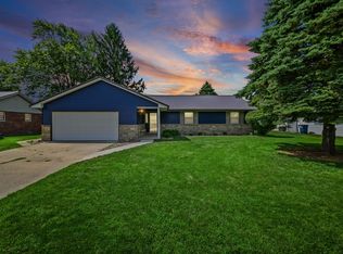 1101 Homewood Dr, Frankfort, IN 46041