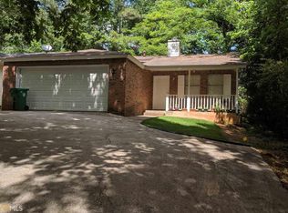 561 Ridge Ave, Stone Mountain, GA 30083