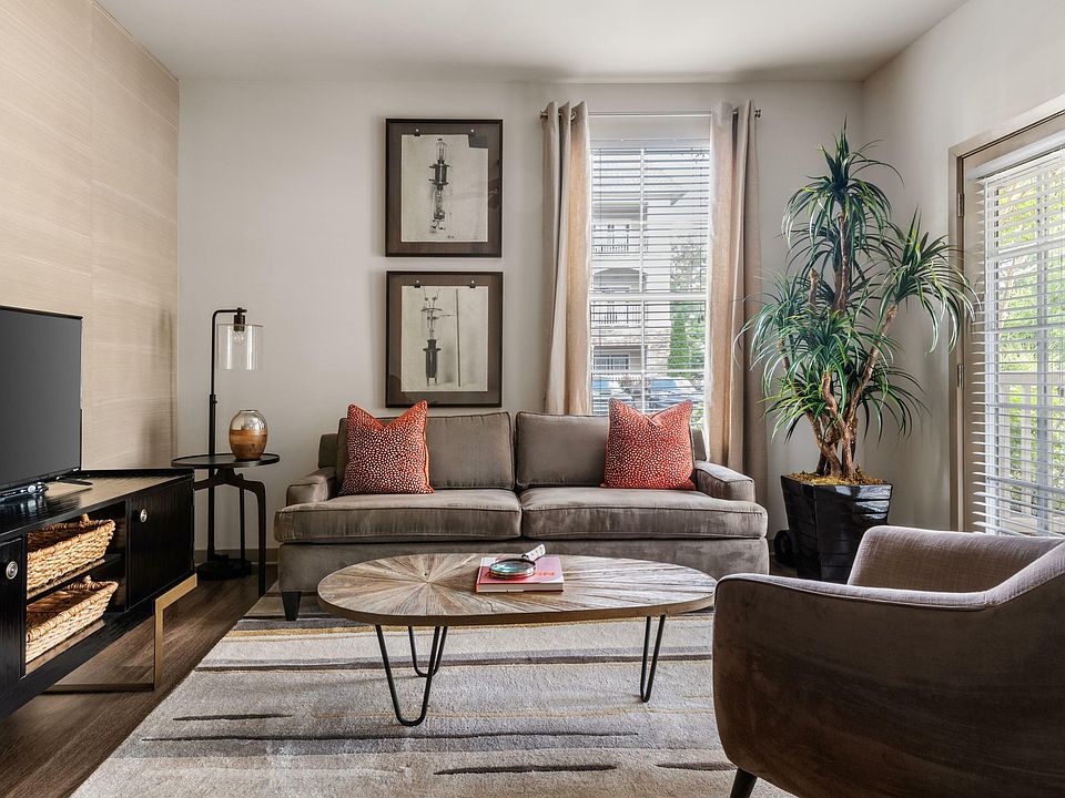 Green Park - Living Area