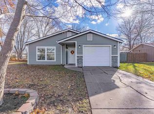 2411 Brook Ln, Manhattan, KS 66502