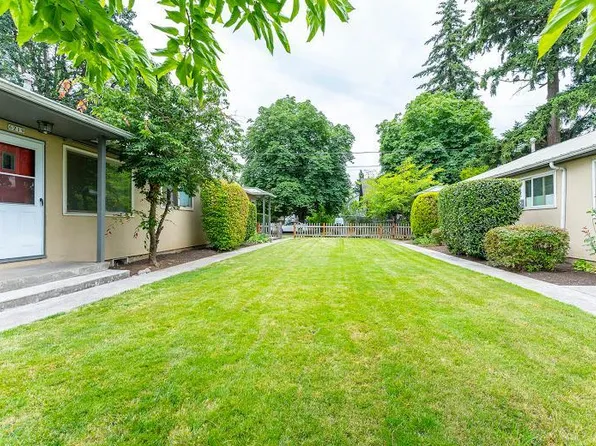 6207 SE Carlton St #6207, Portland, OR 97206