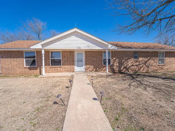 101 E Broadway St, Union City, OK 73090