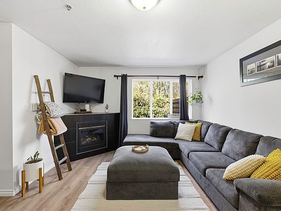 5th image of 735 Park Rd #47