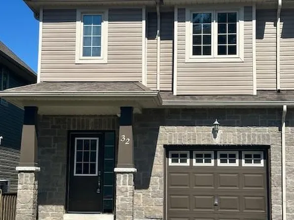 32 Arcadia Rd, Wasaga Beach, ON L9Z 3C7