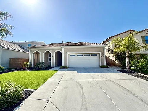 27460 Big Bend Dr Photo 1