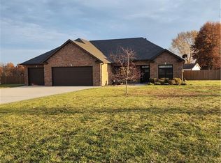 111 Carter Dr, Plattsburg, MO 64477