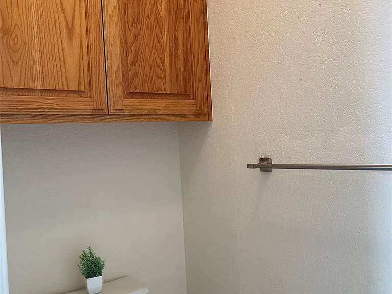 120 W Brazos Dr — Photo 32