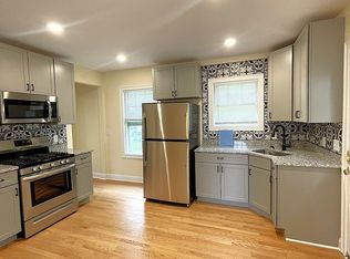 Campus Ct, Burlington, VT 05401