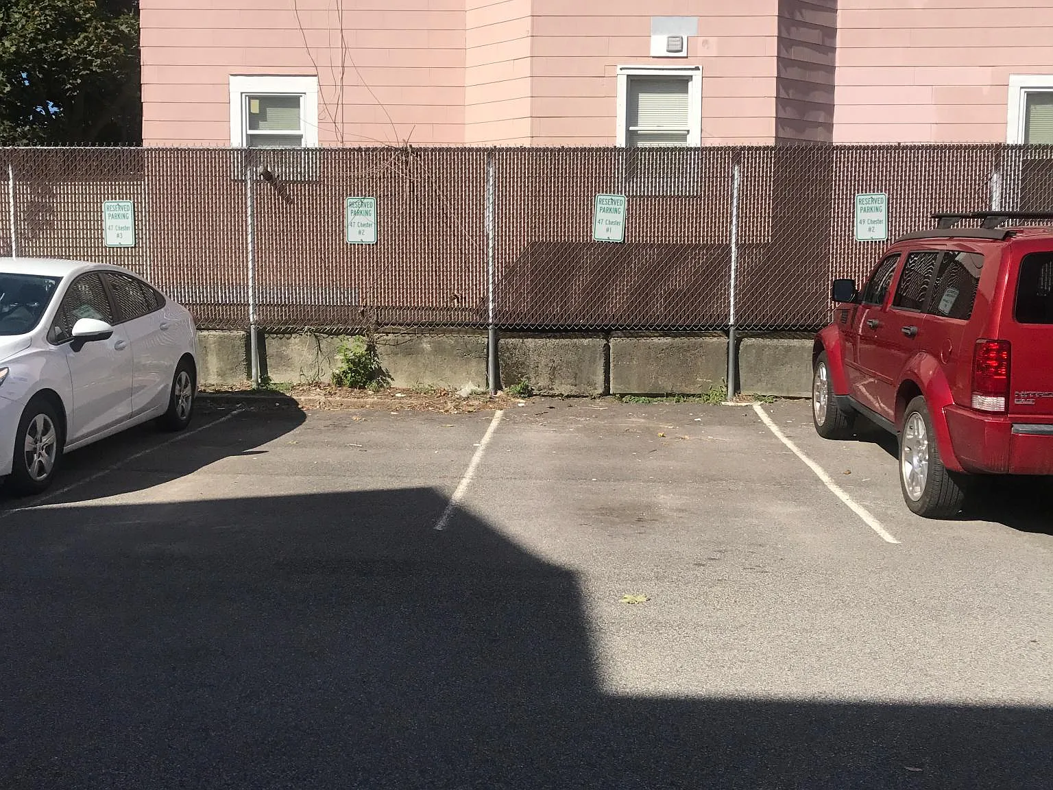 2 bed, 800 sqft, $1,400 — Photo 2